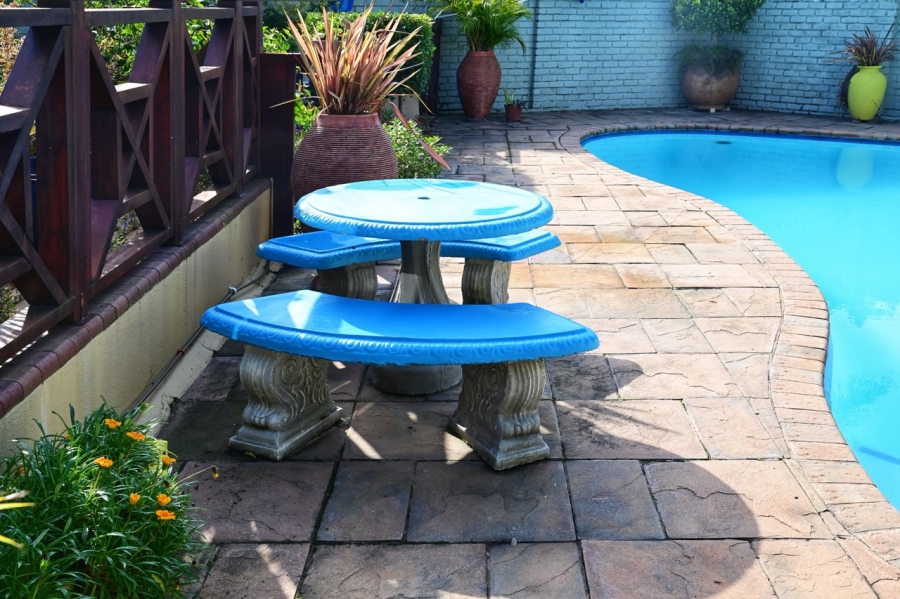 3 Bedroom Property for Sale in Sedgefield Island Village Western Cape